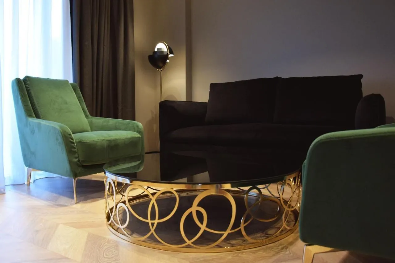 Hotel Unik Selitë e Vogël