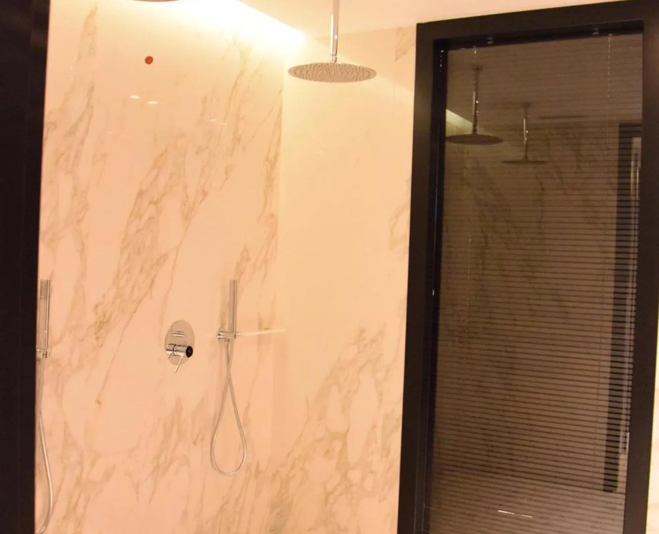 Hotel Unik Selitë e Vogël ألبانيا